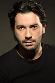 Retrato de Ozan Çobanoğlu