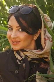 Retrato de Paniz Alizadeh