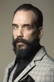Retrato de Panos Mouzourakis