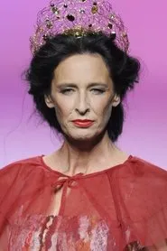 Paola Dominguín en Bésame, tonta