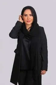 Retrato de Parisa Roshani
