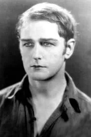 Retrato de Paul Swan
