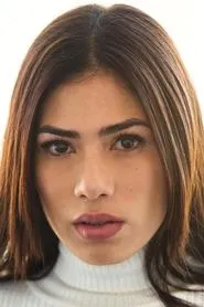 Paula Grimaldo en Calladita