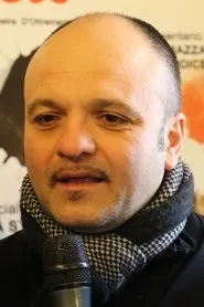 Retrato de Peppe Iodice