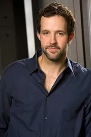 Foto de Peter Cambor como Milo