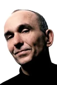 Retrato de Peter Molyneux