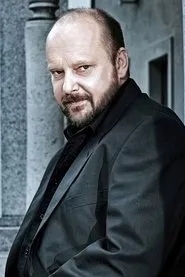 Retrato de Peter Musevski