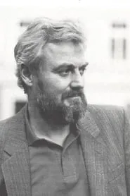 Foto de Peter Nestler interpretando a Bill Rodgers en Schwarzer Kies