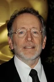 Retrato de Phil Alden Robinson