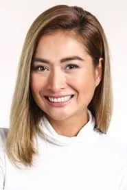 Phoemela Baranda en Two and One