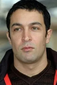 Pietro Taricone en Radio West