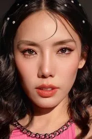 Retrato de Piya Pongkullapa