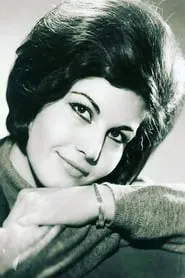 Retrato de Pouri Banaei