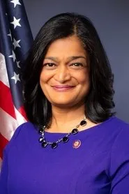 Pramila Jayapal en The Corporate Coup D'État