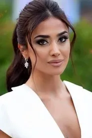 Retrato de Pərvin Abıyeva