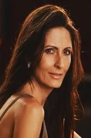 Rachel Petsiavas en Nunca me dejarás