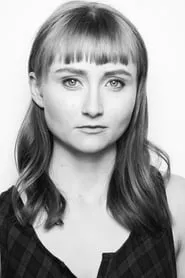 Foto de Rae Gray interpretando a Tanya en Imperfections