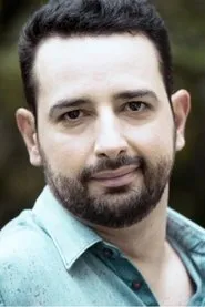 Rafael Raposo en Condado Macabro