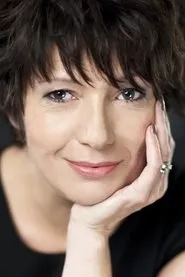 Retrato de Raphaela Dell