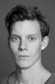 Rasmus Luthander en Excuse Me, I'm Looking for the Ping-pong Room and My Girlfriend