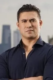 Foto de Rav Wilding como Self - Presenter