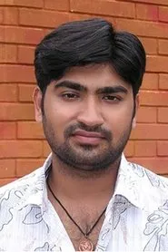 Ravi Krishna en Netru Indru Naalai