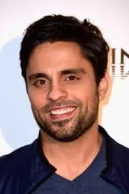 Ray William Johnson en Who's Driving Doug