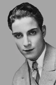 Raymond Keane en How to Handle Women