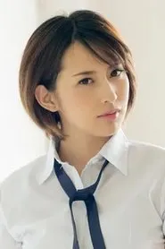 Rayna Wang en Ace Bodyguard