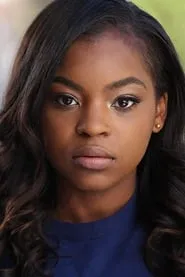 Rayven Symone Ferrell en El paraíso perdido
