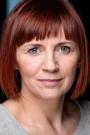 Rebecca Manley en Dear Nobody
