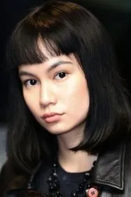Regina Rengganis en Petak Umpet Minako