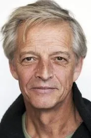 Réginald Huguenin en À minuit, ici tout s'arrête