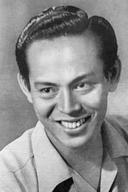 Rendra Karno en Harta Karun
