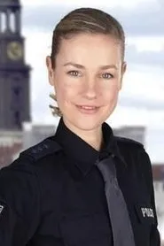 Foto de Rhea Harder como Franziska Jung