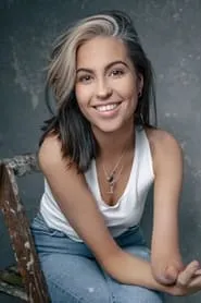 Retrato de Rhiannon Clements