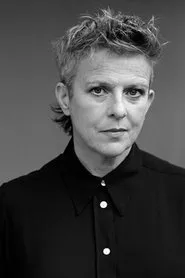 Retrato de Rhona Cameron