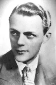 Richard Dolman en The Lilac Domino