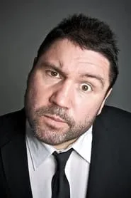 Retrato de Ricky Grover