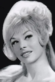 Rita Alexander en Hot Thrills and Warm Chills