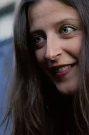 Rita Sigmond en False Front