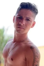 Retrato de Riu Melo