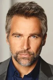 Robb Derringer en 8989 Redstone