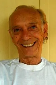 Roberto Dell'Acqua en Last Flight To Hell