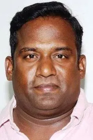 Robo Shankar en Irumbu Thirai