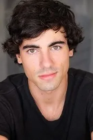 Roby Attal en Red 11