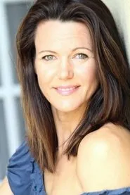 Robyn Hyden en Married People, Single Sex: The Return