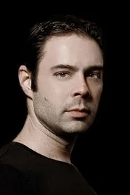 Retrato de Rodrigo DeMedeiros