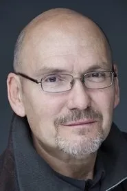 Retrato de Roger Álvarez