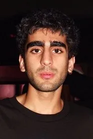 Retrato de Romil Hemnani